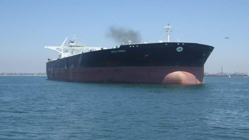 In Less Than Two Months, 2nd Giant Ship Arrived at Occupied Hadhramaut to Loot Yemeni Crude Oil