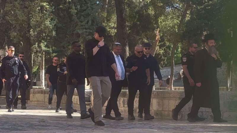  Escorted by Police, Extremist Israeli Minister Intrudes into al-Aqsa Mosque for Third Time in a Year 