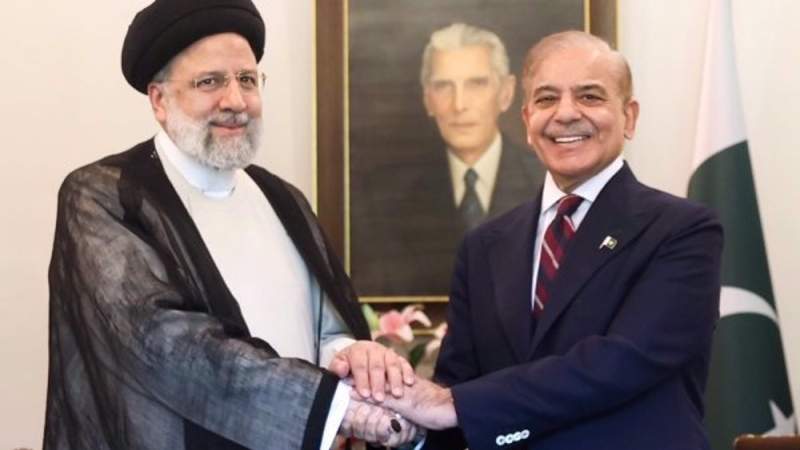 ‘Inseparable Bonds’: Raeisi Says Iran, Pakistan Resolved to Boost All-Level Ties