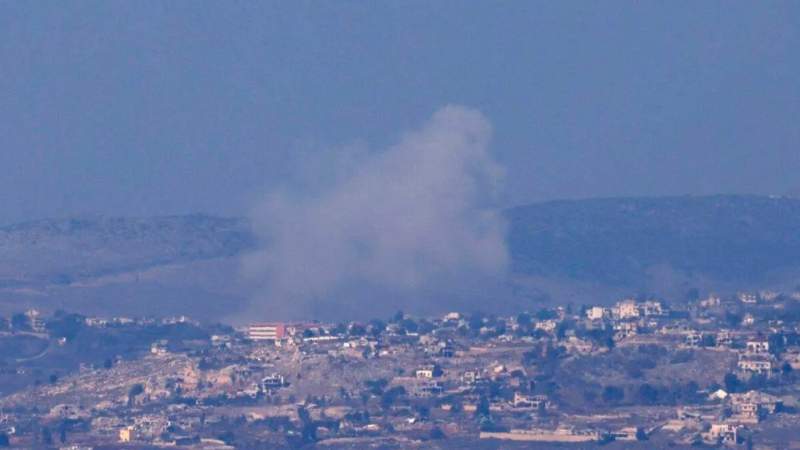 Israel Forces Make Incursion into Lebanese Town, Set Homes on Fire