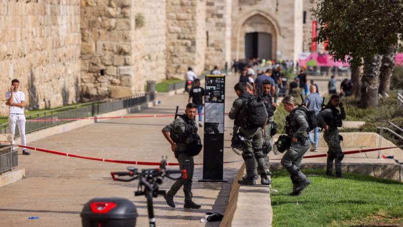  Two Israeli Settlers, One Critically, Injured in Retaliatory Stabling Near al-Quds Old City 