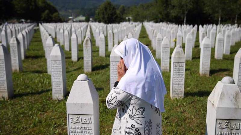 Dutch PM Apologizes to Troops Involved in Srebrenica Massacre, Rubbing Salt into Wounds