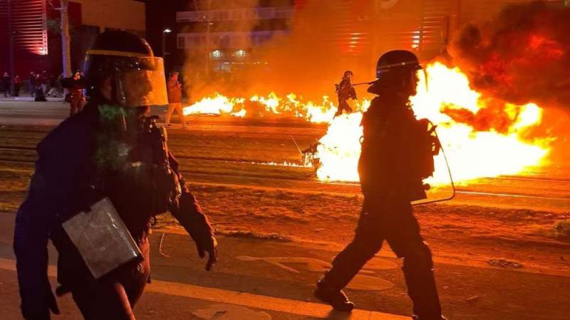 For Third Night, Paris Police Clash with Protesters Demanding President Macron Resign