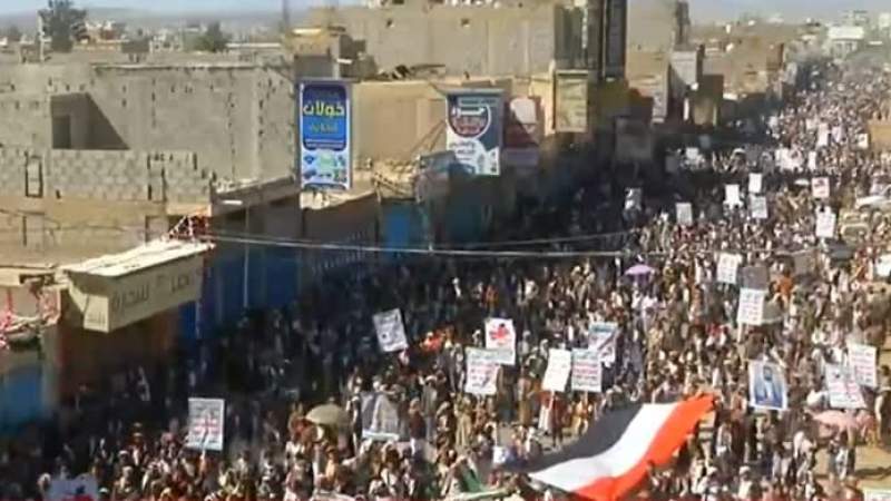Congratulating Deterrence Op, Mass Popular Protest in Saadah Says US Leads Military, Economic Escalation