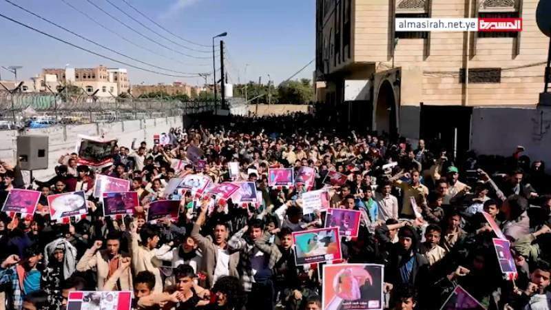 In Children's Day, School Students in Sana'a Protest to Denounce Crimes of US-Saudi Aggression Against Children
