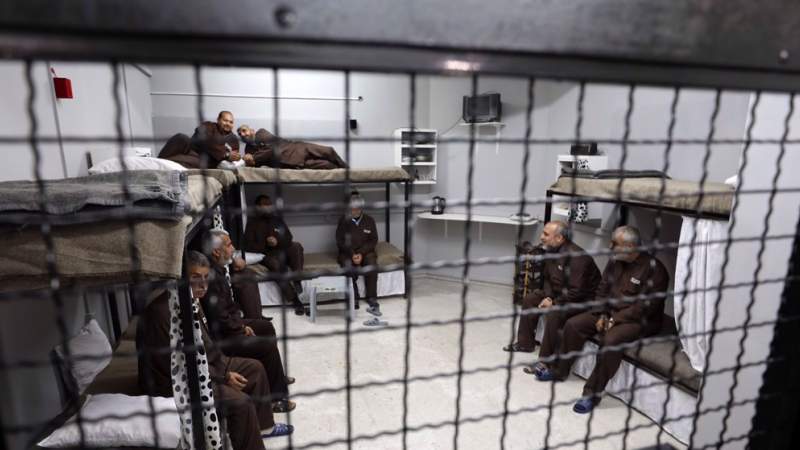 14 Palestinian prisoners on hunger strike against detention without trial: Detainees' commission 