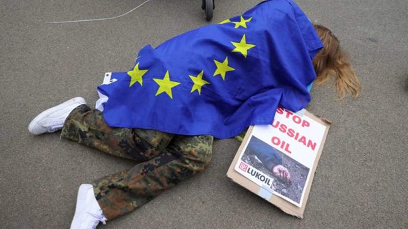 EU Growth Stalls as Ukraine War, COVID Drag Major Economies