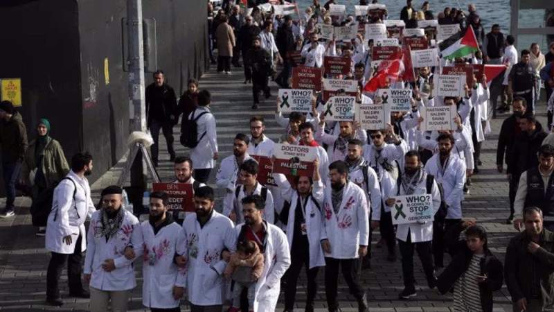 Turkish Doctors Hold Silent March in Support of Palestinians in Gaza