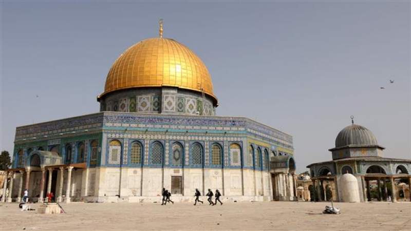 Hamas Warns Israel Would Face Escalation If Forces Do Not Withdraw from Al-Aqsa