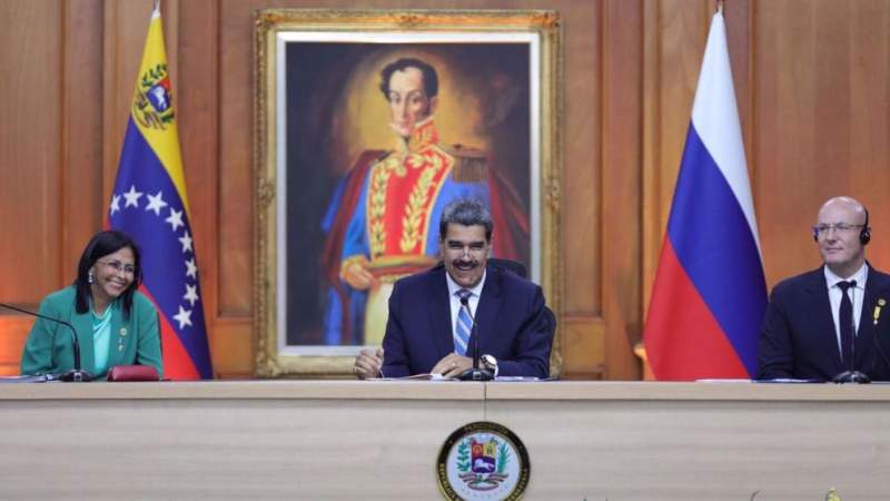 Venezuela, Russia Sign New Energy, Defense Agreements