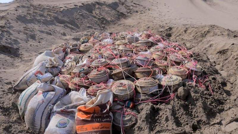 Mine Action Center Destroys Large Amount of Remnants of US-Saudi Aggression in Hodeidah