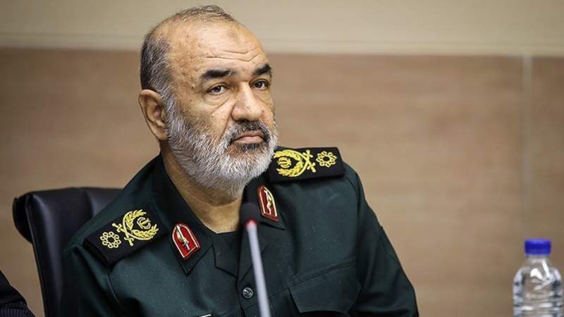Iran’s IRGC Ready to Share Intelligence, Electronic Warfare Experience with Syria: Salami