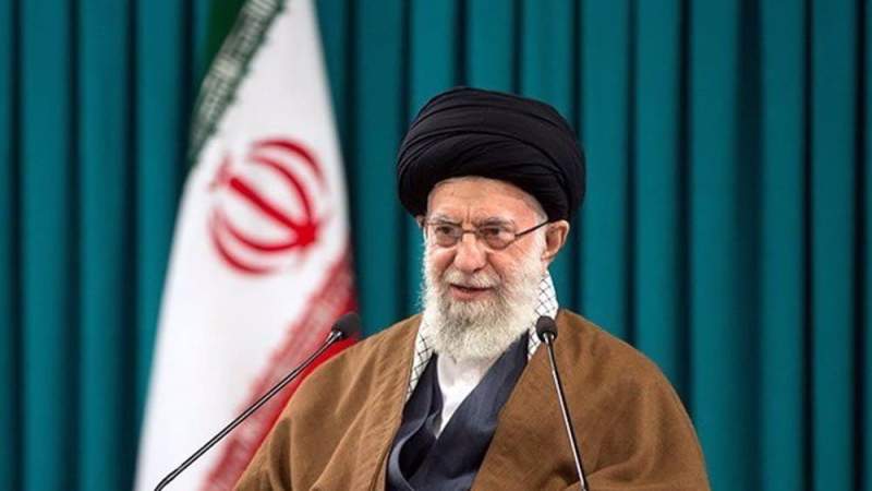 Sayyed Khamenei Says Ukraine Victim of Crises Concocted by US, Demands End to War
