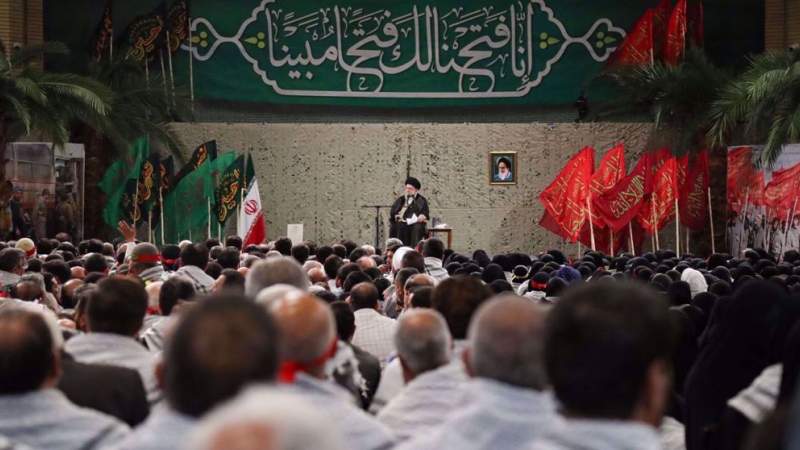 Seyyed Khamenei: Holy Defense Helped Iran Discover Its Greatness  
