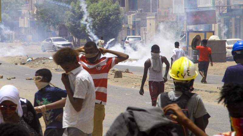 Sudanese Security Forces Kill Protester During Fresh Anti-coup Demonstrations