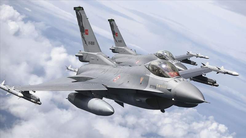  Turkish Warplanes Bomb Iraq's Kurdistan Again Despite No Agreement to Allow Operations on Iraqi Territory 