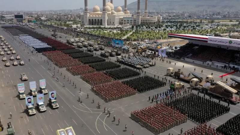 Yemenis Are Proud of Armed Forces and the Military Parade