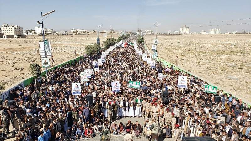 Yemenis Express Support of Palestine, Renew Promise with Martyr President 