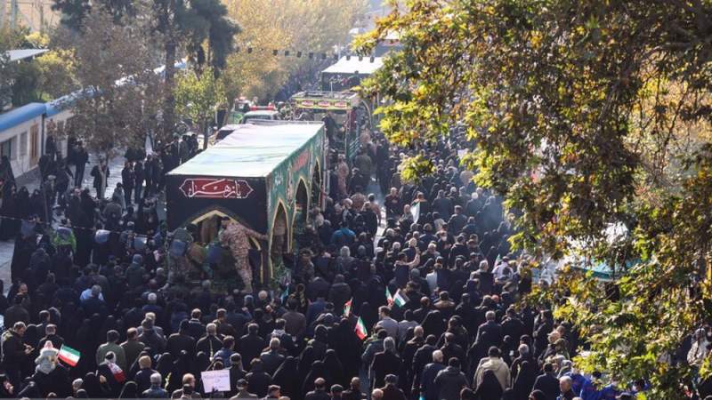 Iran Bids Farewell to 300 Unidentified Martyrs of Iraqi-imposed War