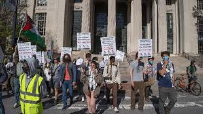 Pro-Palestinian Protest at Penn Leads to Multiple Arrests 