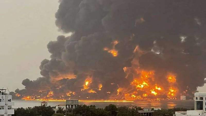 HRW Reports Israeli Airstrikes on Hodeidah Port as War Crime