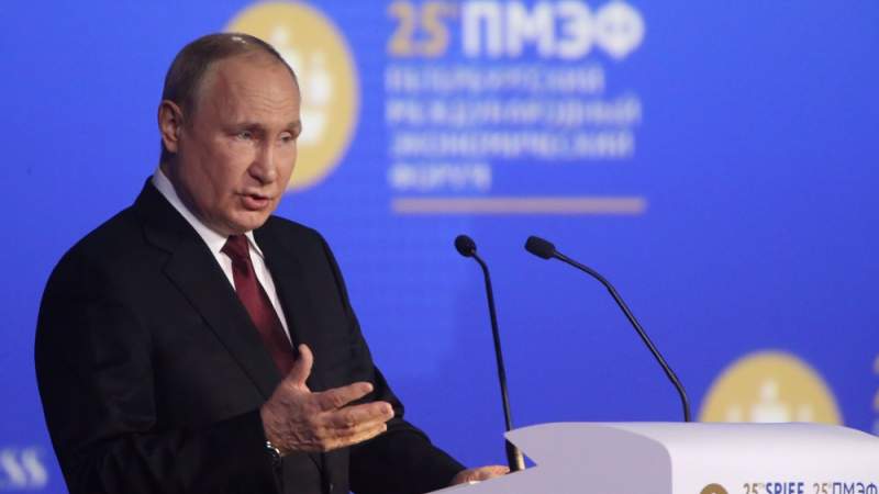 Putin Declares End of 'Unipolar World Order', Says Anti-Russia Sanctions Boomeranged