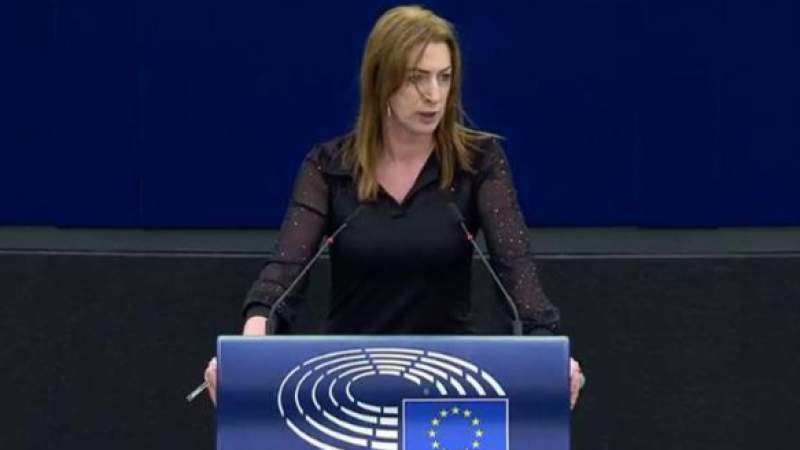 European Parliamentarian Supports Yemen's Stance in Solidarity with Gaza, Describing Yemenis as Free People