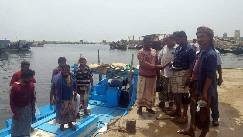 12 Fishermen Return to Hodeidah After Being Held in Saudi Prisons
