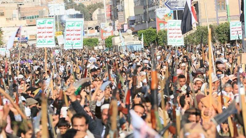 Large Crowd in Sana'a, Other Provinces Flock to Participate in 'Al-Sarkha Slogan in Face of Arrogance’ Marches 