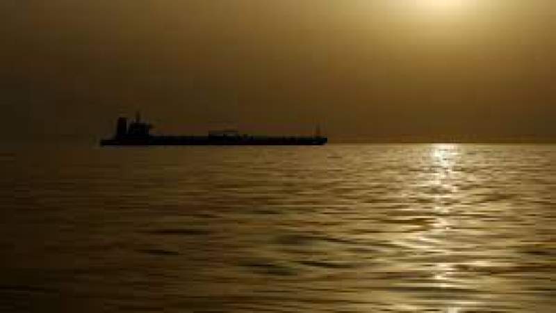 Oil Tankers Divert Around Africa to Avoid Risks in Red Sea