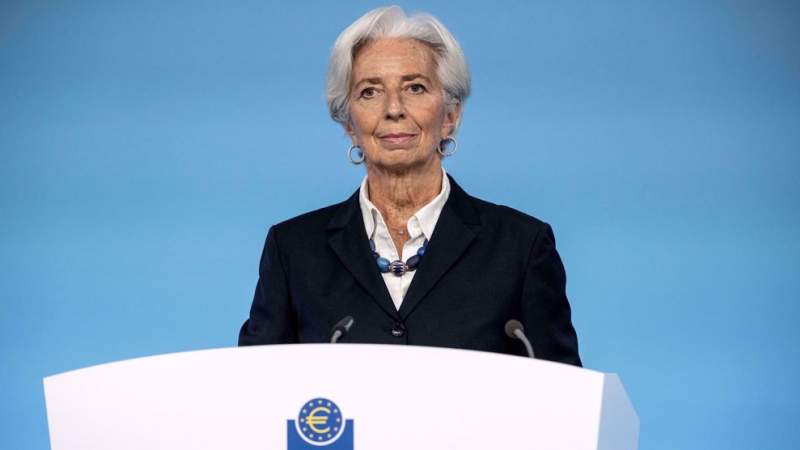 ECB Head Warns Europe’s Economic Outlook Is ‘Darkening’ 