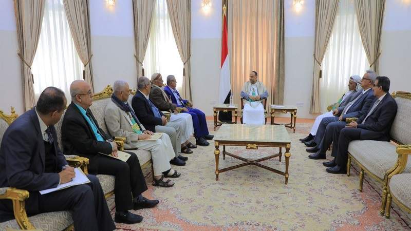 Al-Mashat: Omani Delegation Positively Leading Negotiations with US-Saudi Aggression
